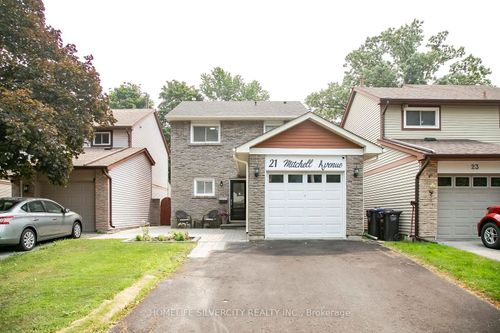 21 Mitchell Ave, Brampton, ON, L6Z1H2 | Card Image