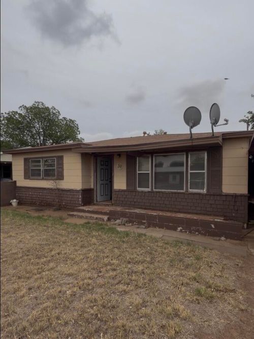 706 12th St, Shallowater, TX, 79363-5603 | Card Image