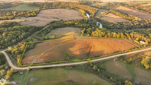 3265 298th Ln, Stuart, IA, 50250-8560 | Card Image