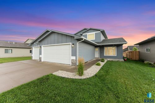 630 N Everest Ave, Tea, SD, 57064-2612 | Card Image