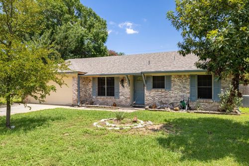 8101 Parkdale Dr, Austin, TX, 78757-8133 | Card Image