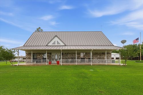 421 County Road 3342, Paradise, TX, 76073-2431 | Card Image