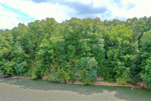 238 Bluff Ln, Salisbury, NC, 28146-7662 | Card Image