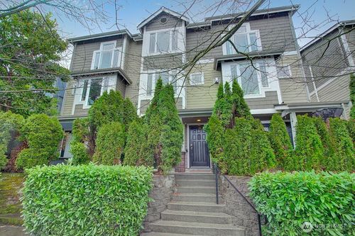 1708 14th Ave, Seattle, WA, 98122-2625 | Card Image