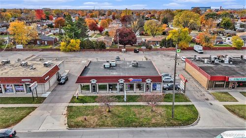 28711 #28717 Hoover Rd, Warren, MI, 48093-4152 | Card Image