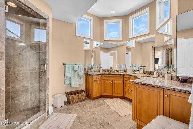 Primary Full Bath | Image 35