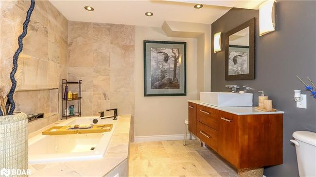 20 Manett Cres, House other with 3 bedrooms, 4 bathrooms and 5 parking in Brampton ON | Image 21
