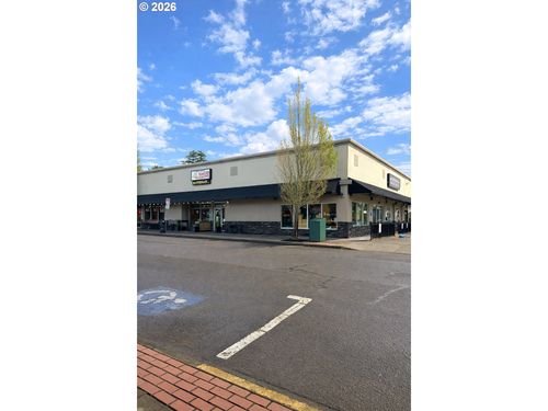 1925 21st Ave, Forest Grove, OR, 97116-1637 | Card Image