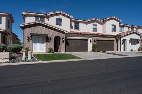 49-3780 W Arcadia Dr, Santa Clara, UT, 84765-5761 | Card Image