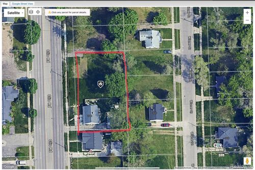 2644 Clio Rd, Flint, MI, 48504-7136 | Card Image