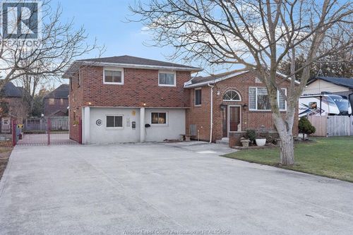 1116 Reaume Rd, Lasalle, ON, N9J1C1 | Card Image