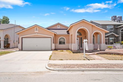 13788 Paseo Verde Dr, El Paso, TX, 79928-8426 | Card Image