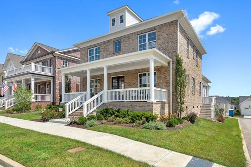 1204 Luckett Rd, Nashville, TN, 37221-5027 | Card Image