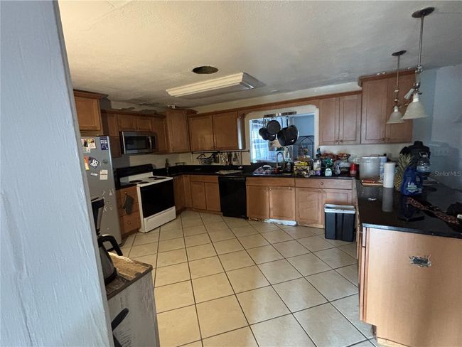 521 51 St Ave S, House other with 3 bedrooms, 2 bathrooms and null parking in SAINT PETERSBURG FL | Image 13