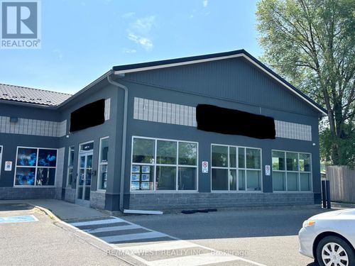 4-158 Guelph St, Georgetown, ON, L7G4A6 | Card Image
