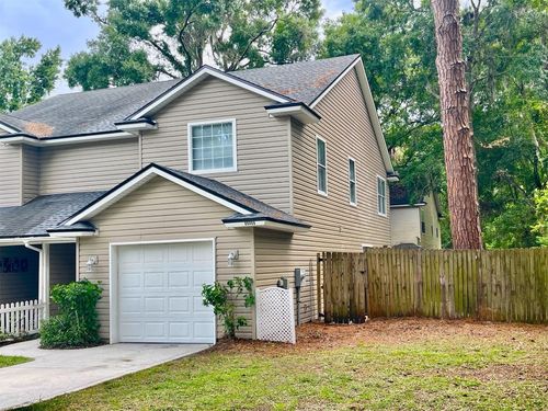 86069 Pineview Dr, Yulee, FL, 32097-5582 | Card Image