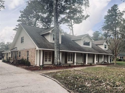 5325 Chambord Dr, Greenwell Springs, LA, 70739-3812 | Card Image