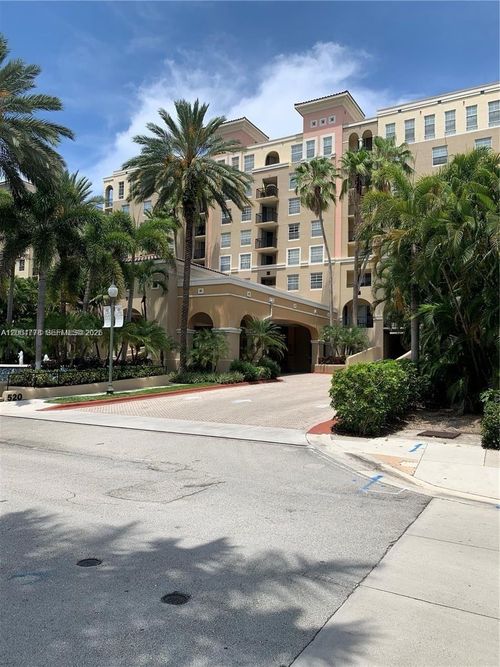 2409-520 Se 5th Ave, Fort Lauderdale, FL, 33301-2932 | Card Image