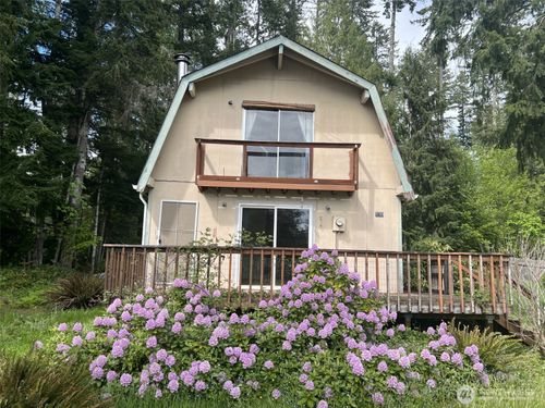 130 N Fairway Dr W, Hoodsport, WA, 98548-9633 | Card Image