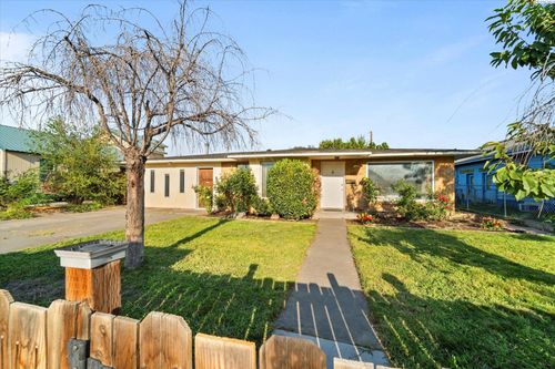 837 S Hawthorne St, Kennewick, WA, 99336-5809 | Card Image