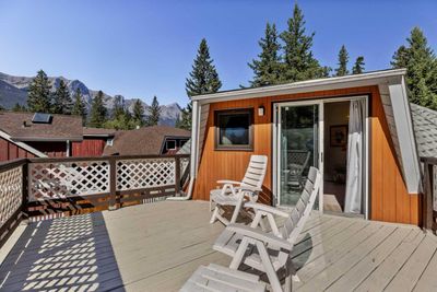 929 17 St, House detached with 4 bedrooms, 2 bathrooms and 3 parking in Canmore AB | Image 3