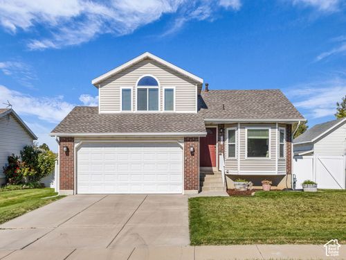 2574 W 3950 S, Roy, UT, 84067-9607 | Card Image