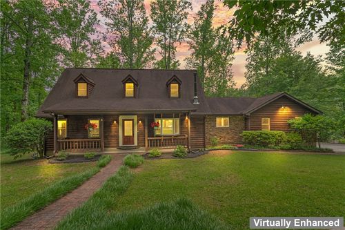 175 Beaver Lake Dr, West Union, SC, 29696-3201 | Card Image