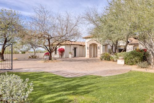 6116 N 38th Pl, Paradise Valley, AZ, 85253-3804 | Card Image