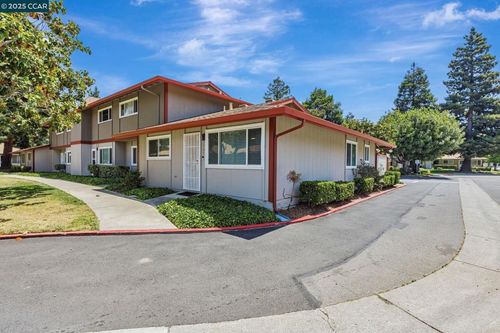 3797 Oxford Cmn, Fremont, CA, 94536 | Card Image