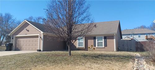 1600 N Dover St, Independence, MO, 64058-1272 | Card Image