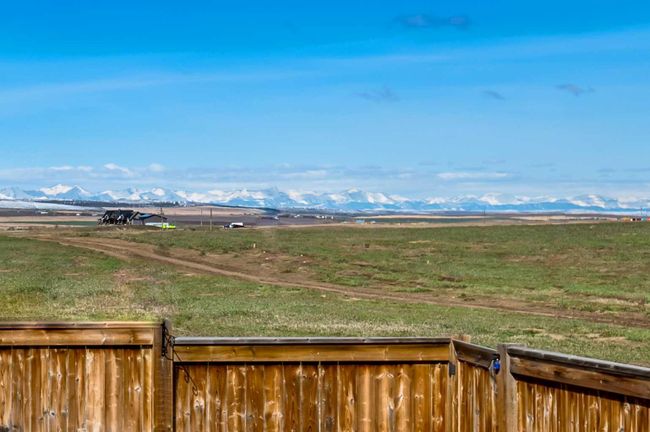 2001 31 Avenue, Home with 4 bedrooms, 2 bathrooms and 2 parking in Nanton AB | Image 34