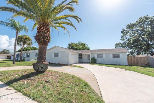 420 Newfound Harbor Dr, Merritt Island, FL, 32952-2627 | Card Image
