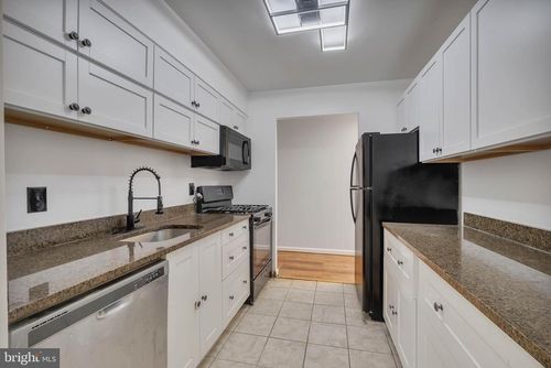 apt-103-17 Canterbury Sq, ALEXANDRIA, VA, 22304-3090 | Card Image