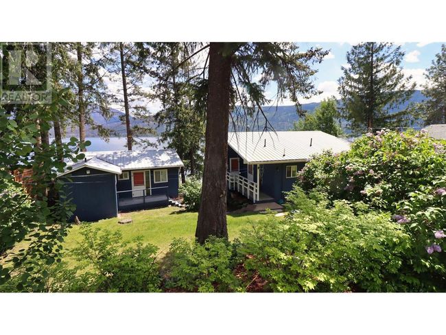 1065 Little Shuswap Lake Rd, House other with 2 bedrooms, 2 bathrooms and 8 parking in Chase BC | Image 12