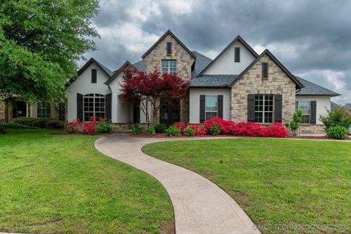 6009 Utica Cir, Broken Arrow, OK, 74011-1109 | Card Image