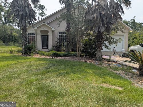 238 Winchester Dr, Douglas, GA, 31535-7212 | Card Image