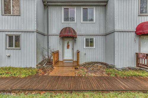 102-102 Point Shore Private Dr, Piney Flats, TN, 37686 | Card Image