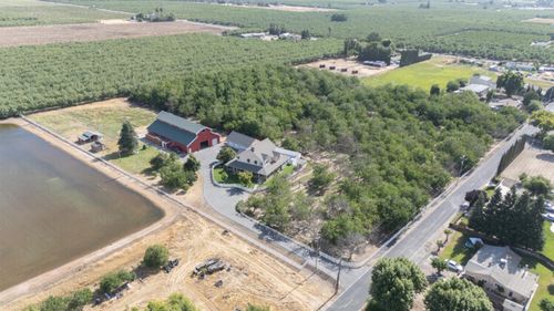 27958 Vine Avenue, Escalon, CA, 95320 | Card Image