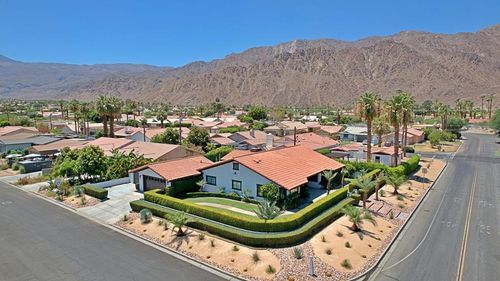 77655 Avenida Montezuma, La Quinta, CA, 92253-3051 | Card Image