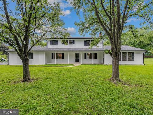 71 Cardinal Dr, SHEPHERDSTOWN, WV, 25443-4513 | Card Image