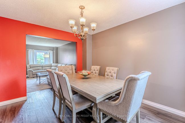 188 Kozlov St, House other with 4 bedrooms, 3 bathrooms and 3 parking in Barrie ON | Image 5