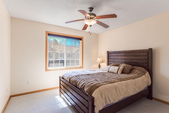 587 Crane Creek Ln, Townhouse with 3 bedrooms, 4 bathrooms and null parking in Eagan MN | Image 21