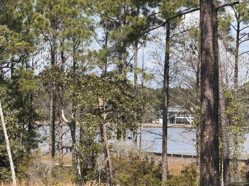 7962 Sleepy Bay Blvd, Navarre, FL, 32566-7955 | Card Image