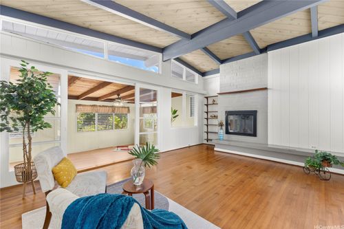 1666 A Walea St, Wahiawa, HI, 96786-2567 | Card Image