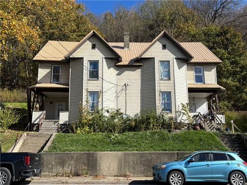 304-302 N Broad St, Ridgway, PA, 15853-2104 | Card Image