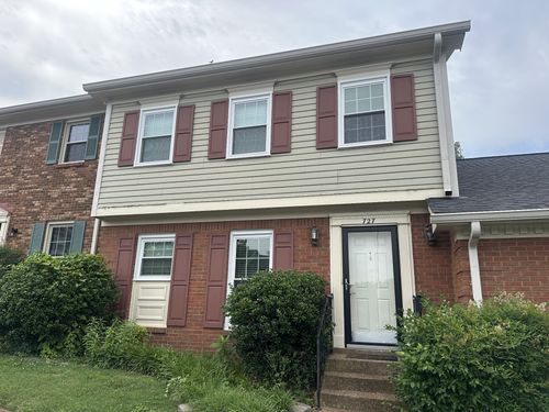727 Brentwood Pt, Brentwood, TN, 37027-7913 | Card Image