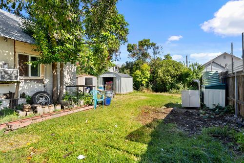 2145 Perkins Way, Sacramento, CA, 95818 | Card Image