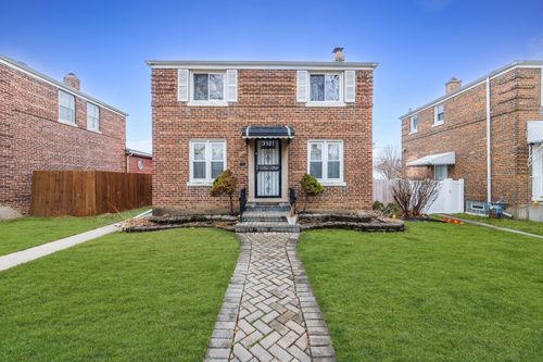 3521 S 57th Ave, Cicero, IL, 60804-4313 | Card Image