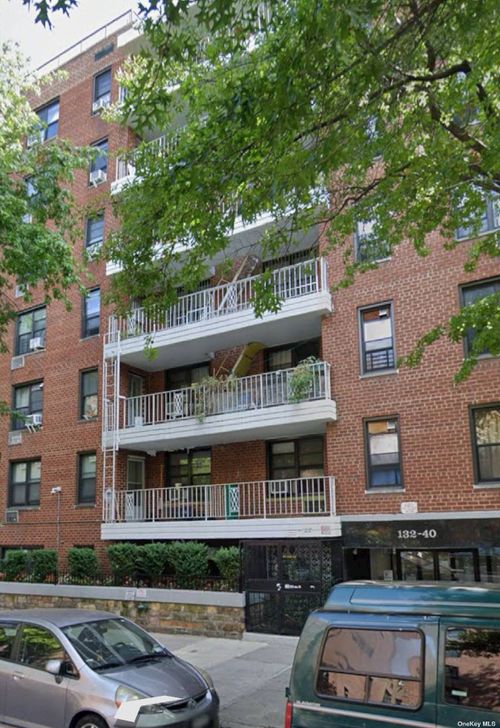 4b-132-40 Sanford Avenue, Flushing, NY, 11355 | Card Image