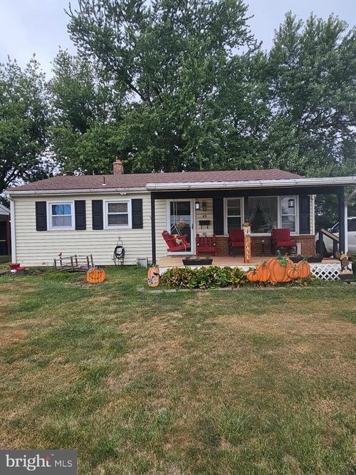 43 Shirley Dr, MIDDLETOWN, PA, 17057-3342 | Card Image